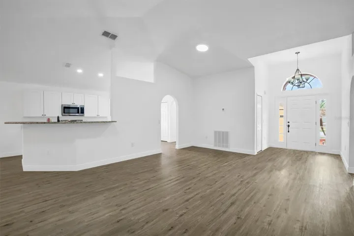 Open Floor Concept-Alternate View
