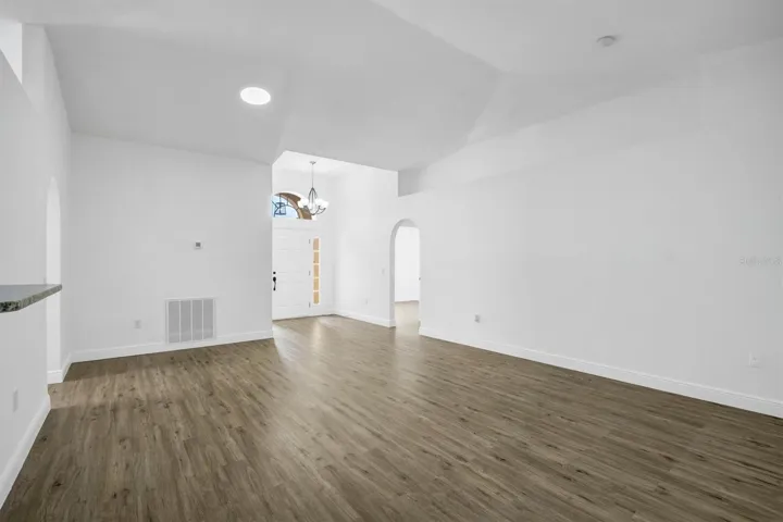 Open Floor Concept-Alternate View