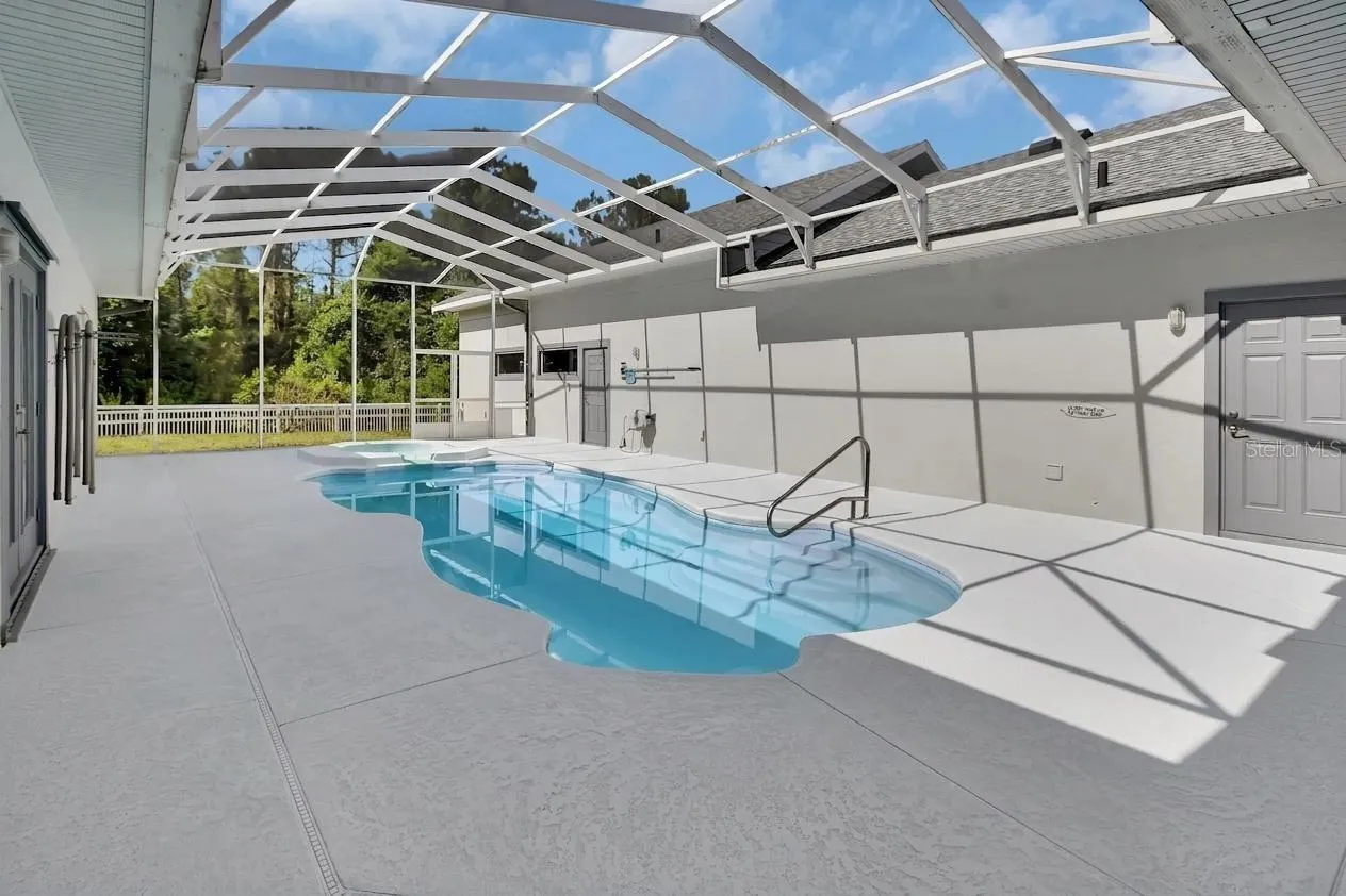 Lanai/Pool & Spa Deck