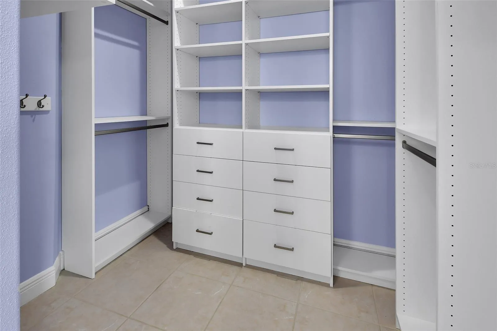 Primary Suite Walk-in Closet
