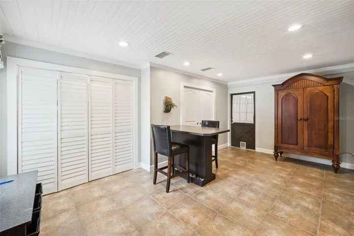 Office/Flex Space