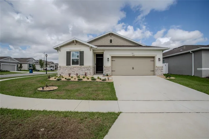 2303 Jagger Ln