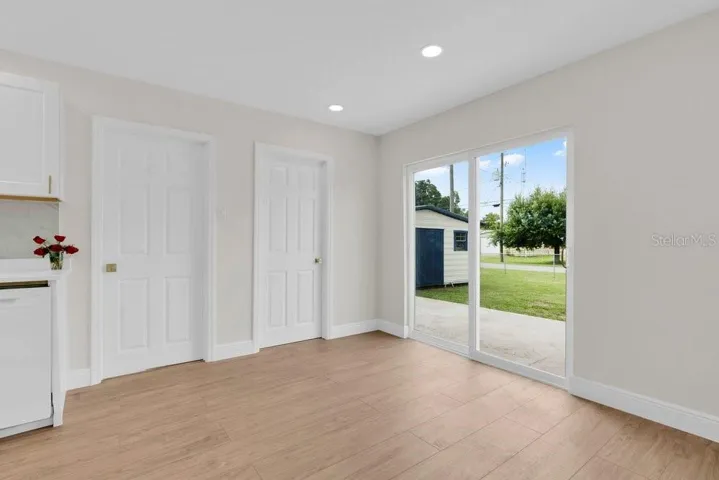 Abundance of natural light