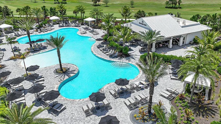 Esplanade at Azario Lakewood Ranch Community Amenities