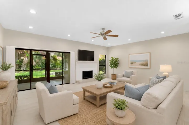 Virtual staging Living Room