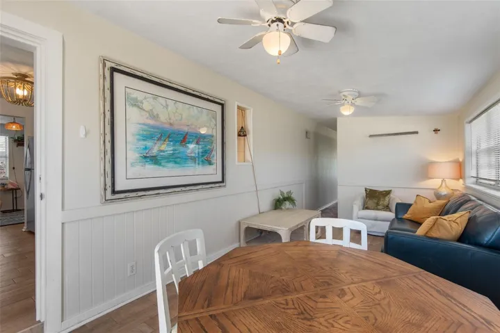 2nd living area/dining room