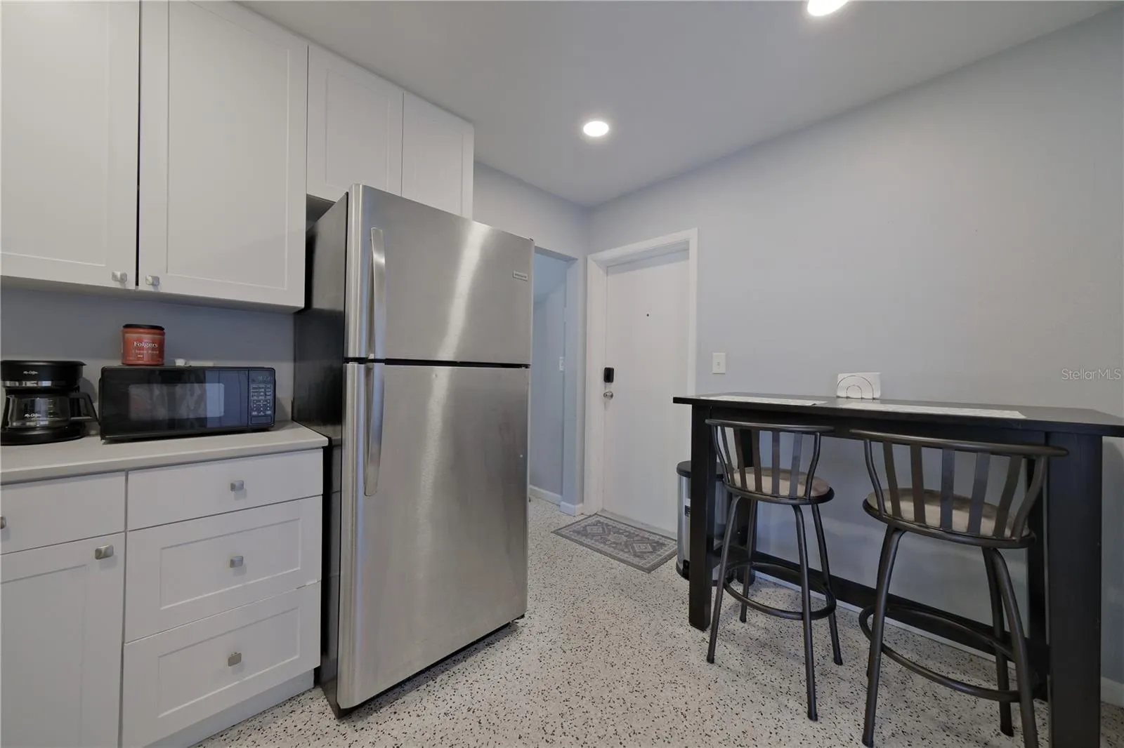 Unit B Eat In Kitchen