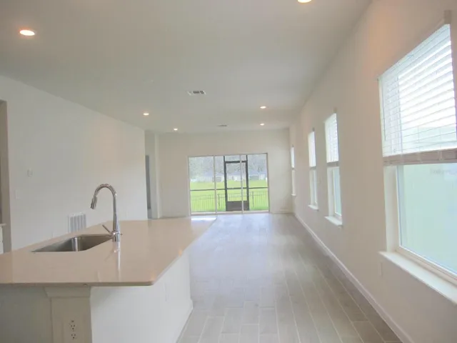 Kitchen/great room combo