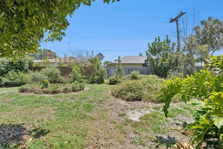 Large Back yard with so much potential