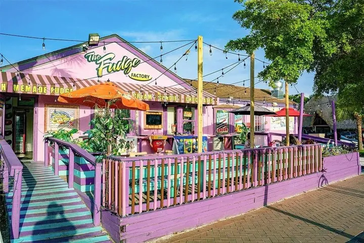 Siesta Key Village