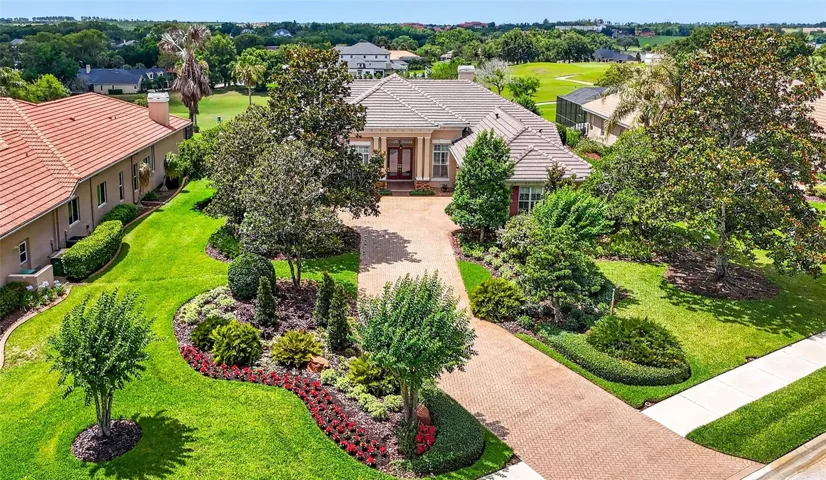 Professional & Mature Landscaping