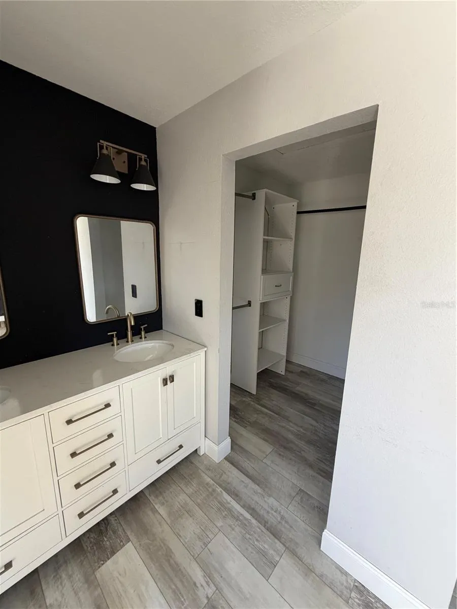 Primary Bathroom with Walk-in Closet