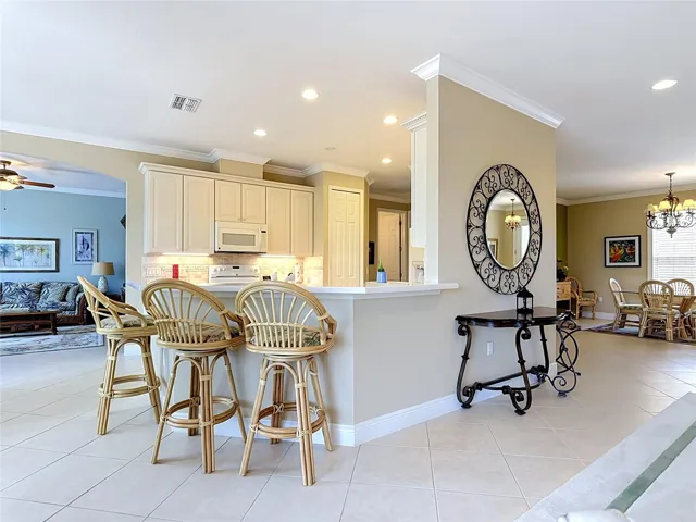 Breakfast Bar