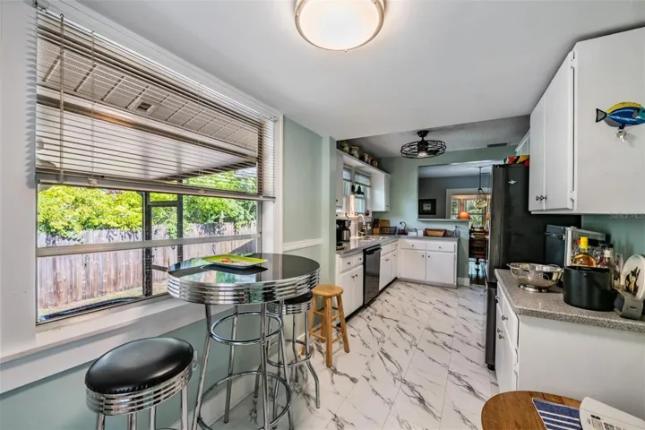 Eating area in kitchen