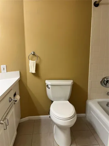 guest commode.