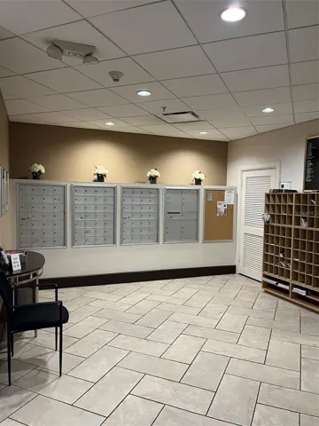 Mail and package delivery closet area in Lobby.