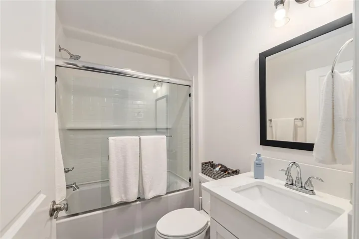 GUest Bath, glass enclosed doors