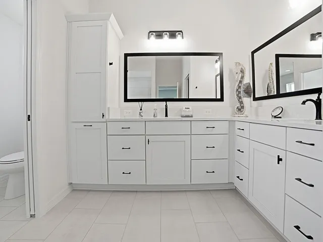 Primary bath