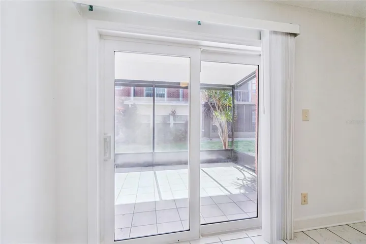 REAR DOOR