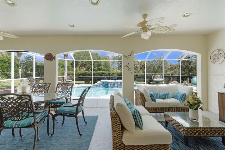 The view of the pool from the lanai