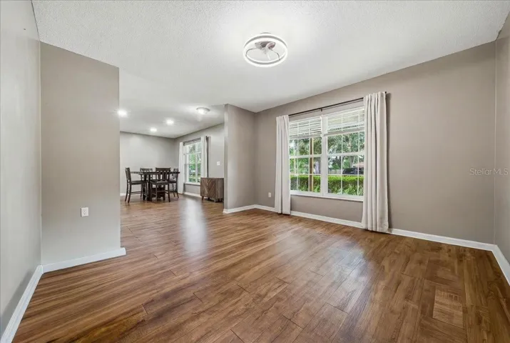Flex Room | Dining Room