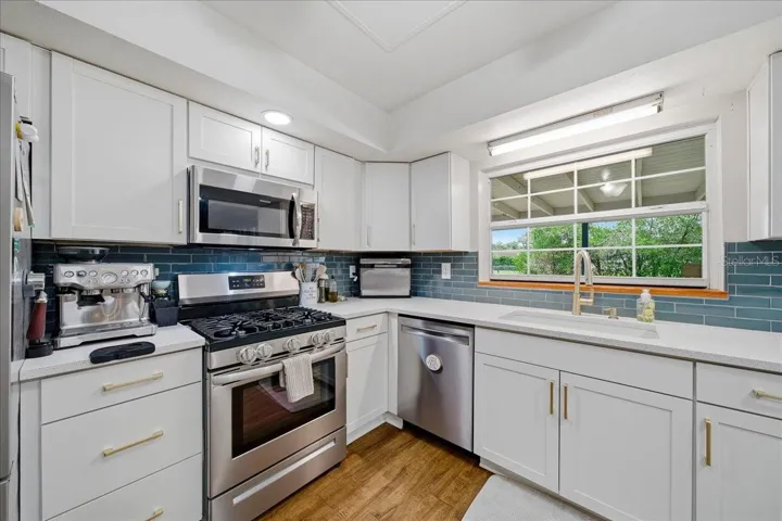 Kitchen | Gas Stove