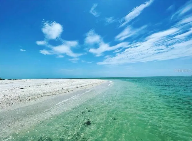 Close to Northern White Powder Sand Beaches like here Boca Grande