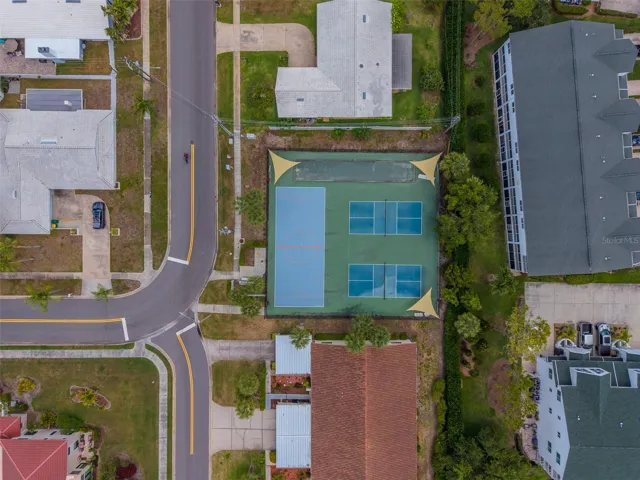 Pickleball Courts