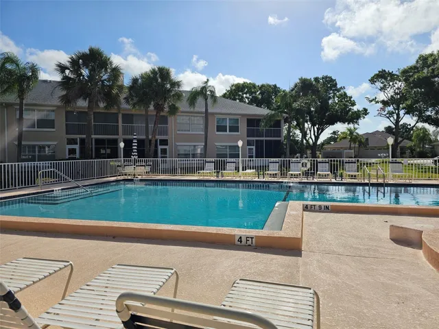 Fairway pool