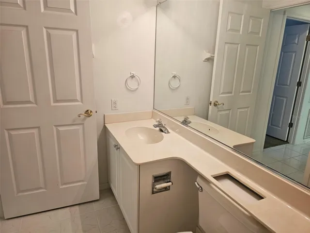 Guest bath