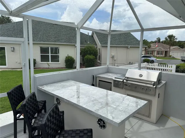 Paradise Grills Outdoor Kitchen