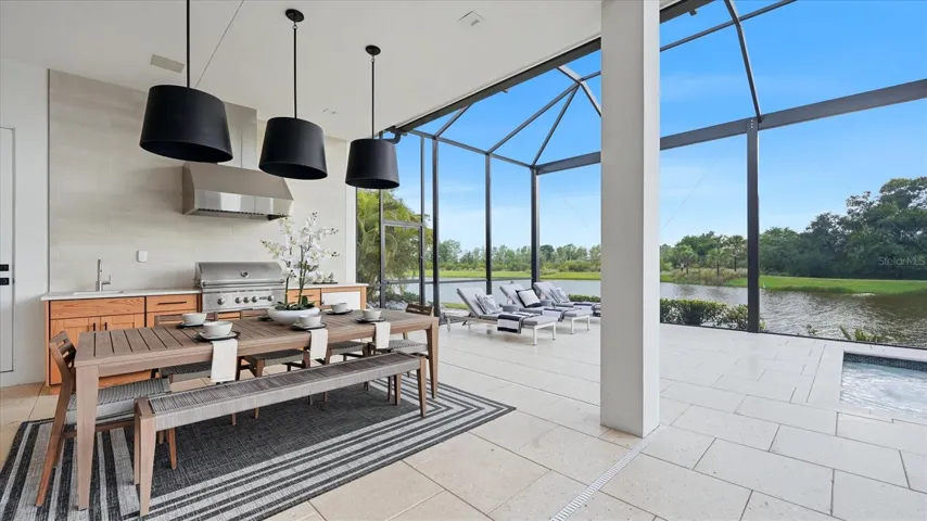 Gorgeous outdoor kitchen and dining
