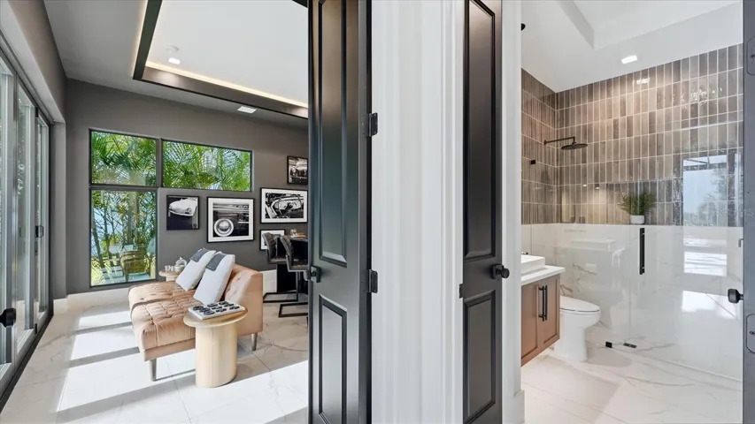 Bourbon room and 4th bathroom easily accessible from the pool and it can be converted to a 4th bedroom, fitness room etc.