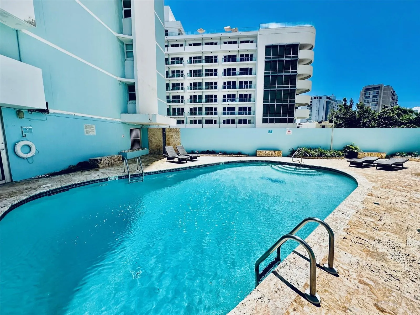 pool