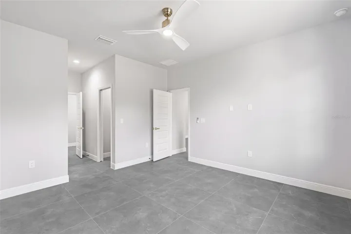 Primary Entrance to Ensuite