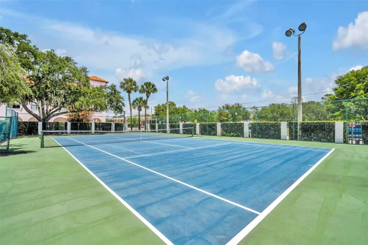 Also at Park West's recreation complex is a well-maintained tennis court.