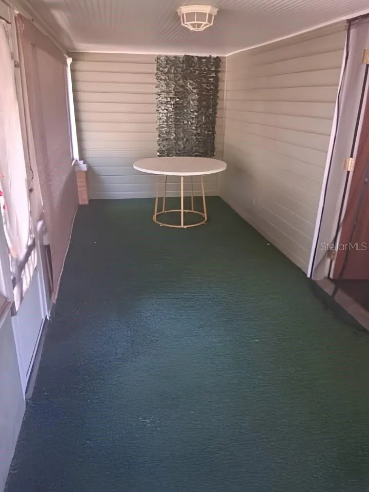 Enclosed Outdoor area