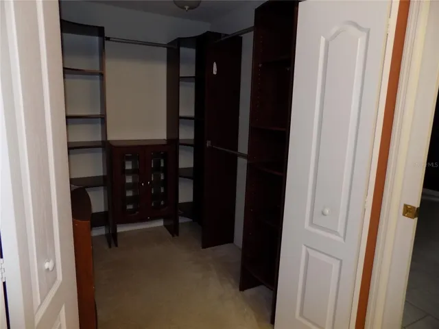 Walk in closet