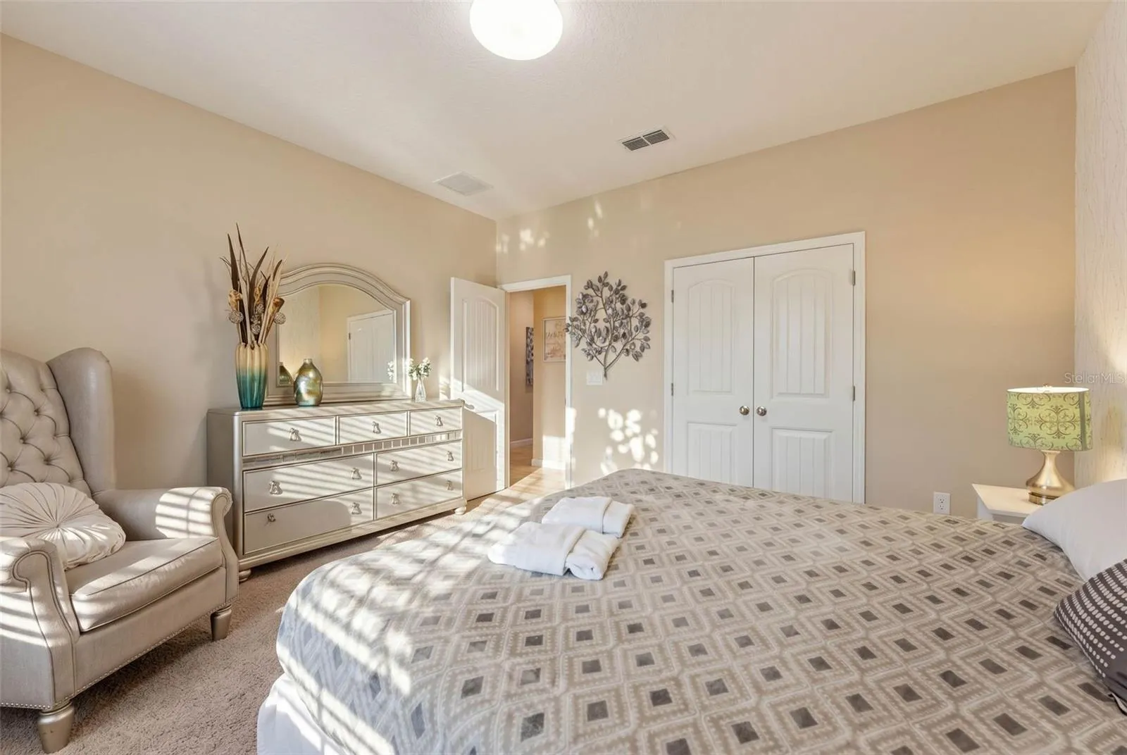 Primary bedroom - 1st floor