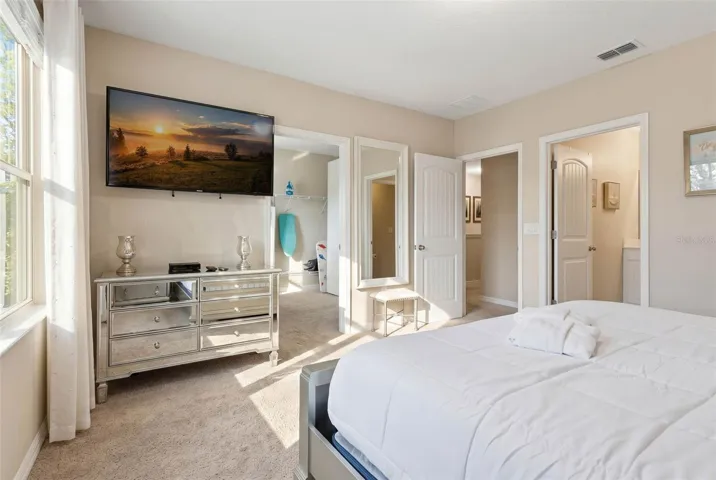 Primary bedroom - 2nd floor