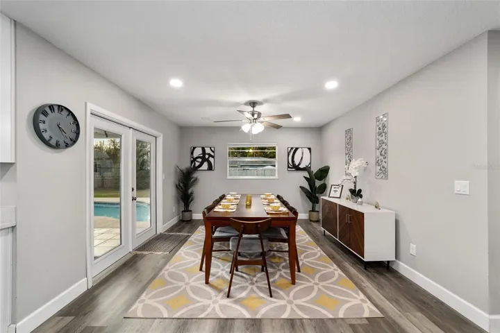 Dining Room next to pool