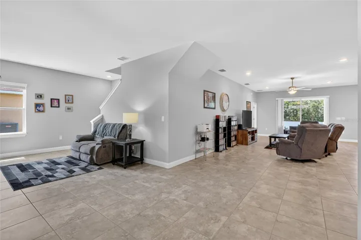 Bright and spacious living area