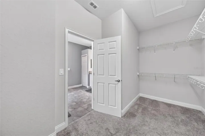 Walk in Closet
