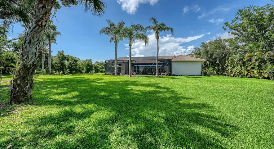 3 acres of private homesite