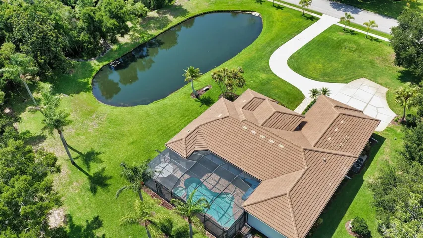 3 acres of private homesite