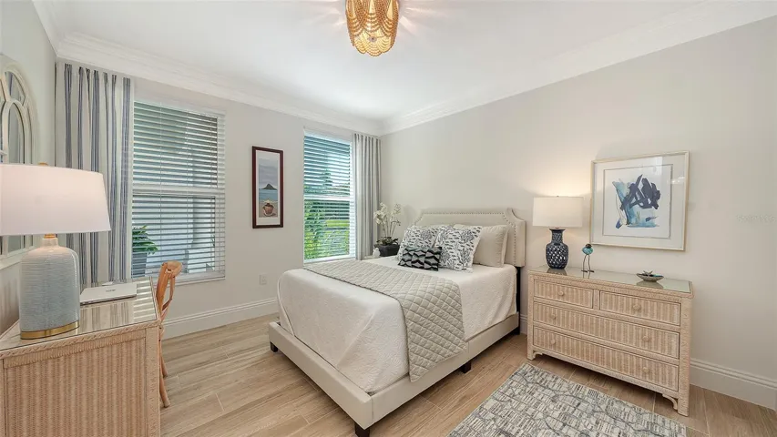 Guest bedroom