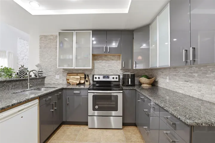 Spacious Countertops, All Kitchen Appliances Included