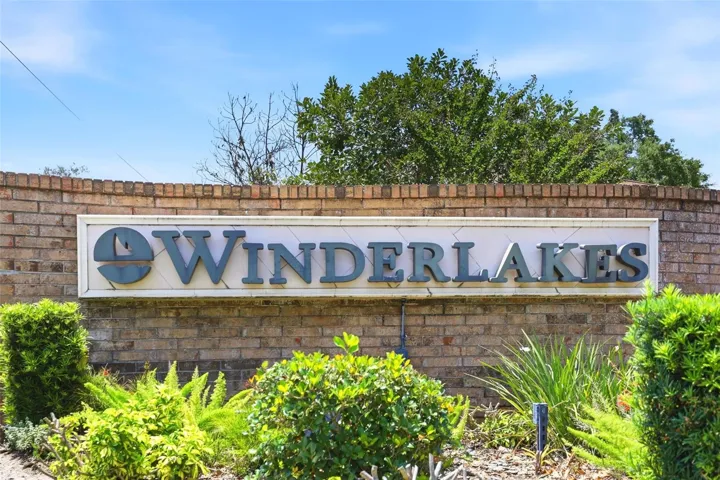 Winderlakes Community