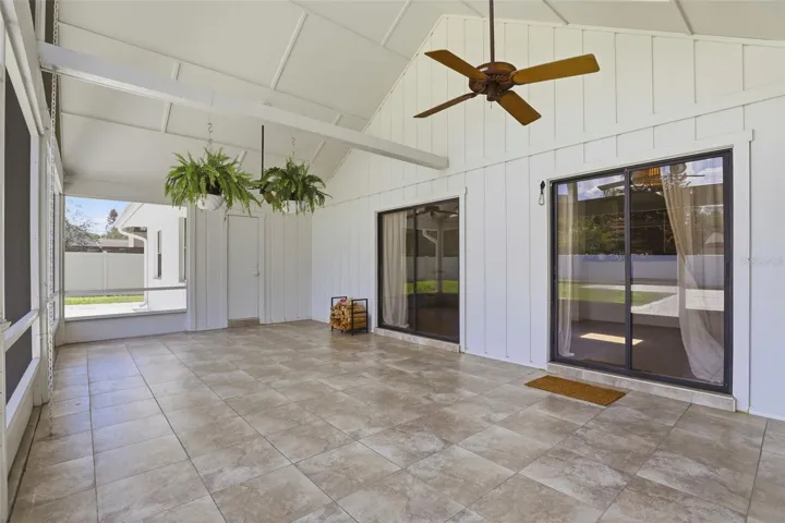 Lanai Perfect for Entertaining