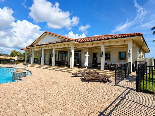 1 Menorca Way Club House
